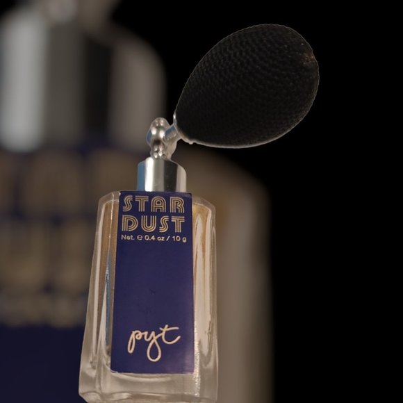 Small black stud earrings, Flower ring - Picture 2 of 8